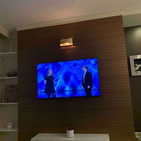 Family Modern 35m2-for Max 5 Persons 克拉科夫